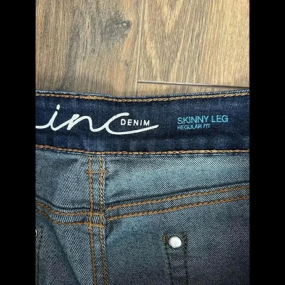 Women's Size‎ 12 Petite I.N.C Denim Skinny Leg regular Fit Ankle Jeans - Picture 2 of 6